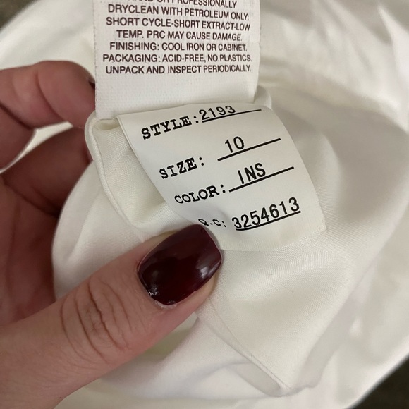 Casablanca Gowns Seabreeze Collection Wedding Dress Gown style 2193 size 10 - Picture 9 of 15